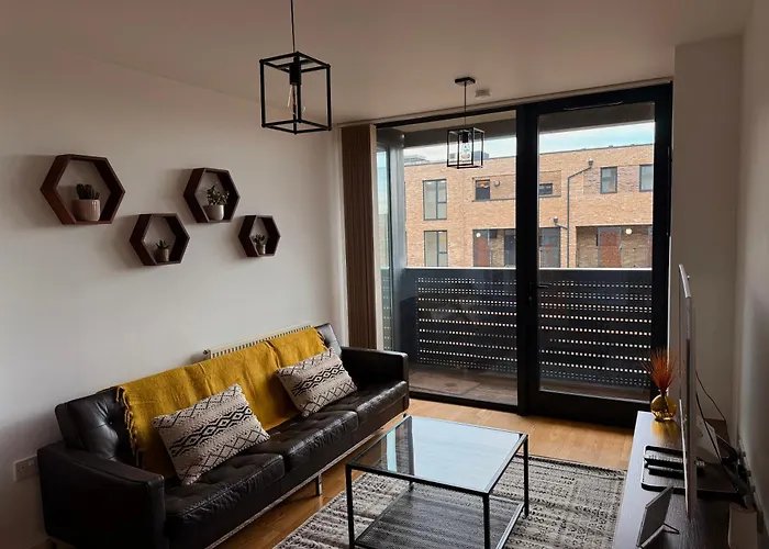 Modern 1 Bed Flat In Central London 7 Mins Walk To Elephant And Castle Tube Station